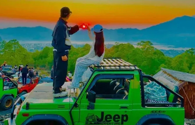 Sunrise volcano jeep tour in Bali